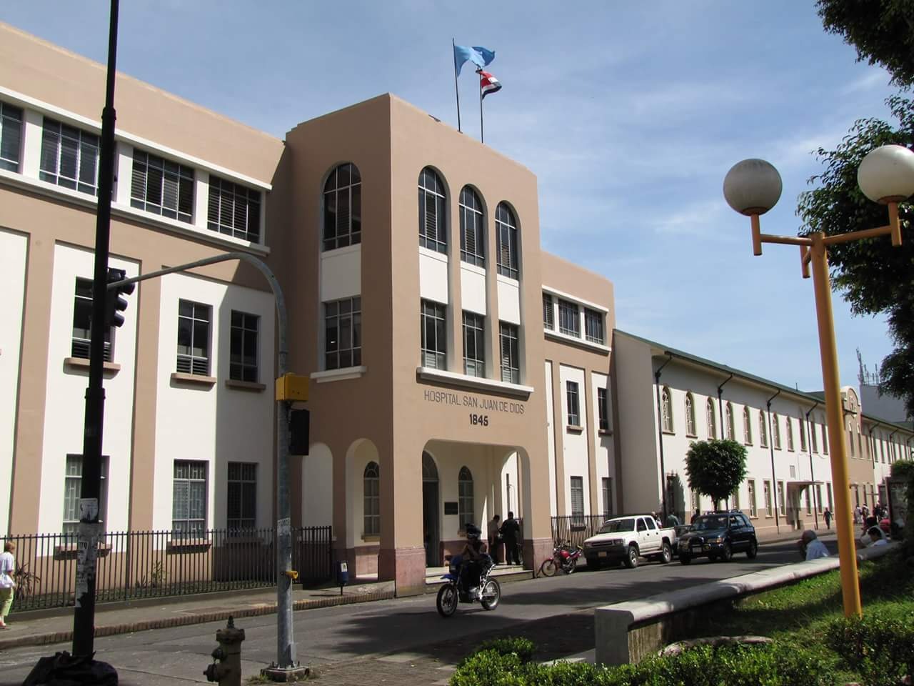 Imagen de Programa mejorará atención a más de 350 000 personas en hospital de Puntarenas