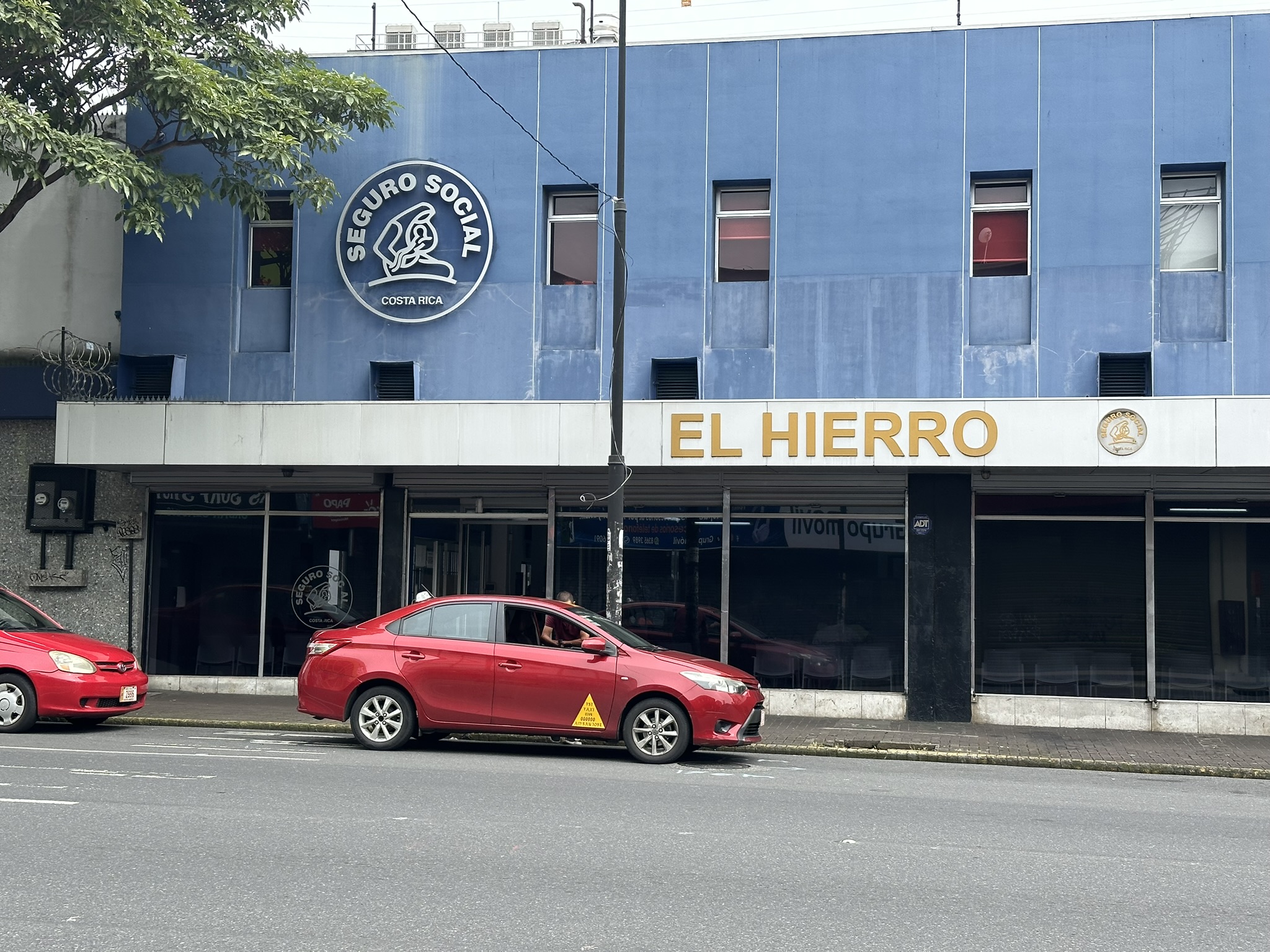 Plataforma de aseguramiento de oficinas centrales atiende en promedio a 200 personas por día