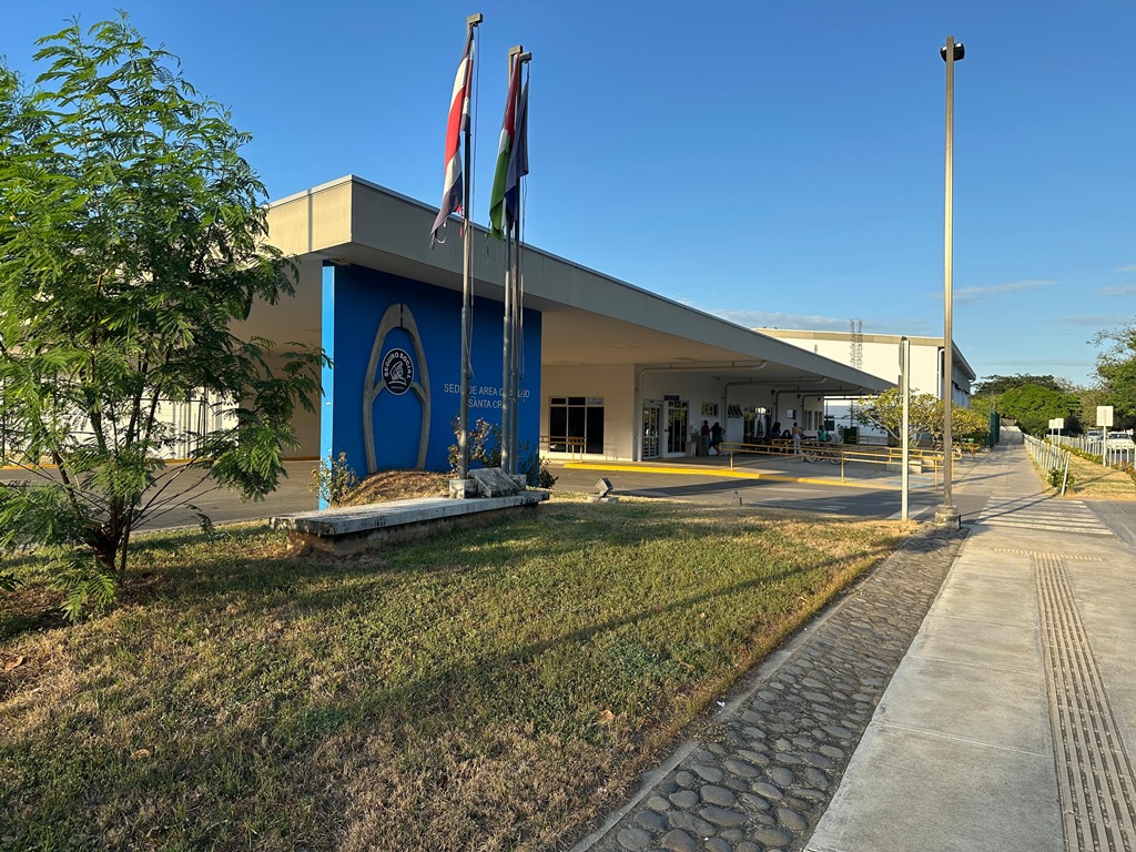 Pacientes en Santa Cruz reciben tratamientos especializados cerca de sus casas