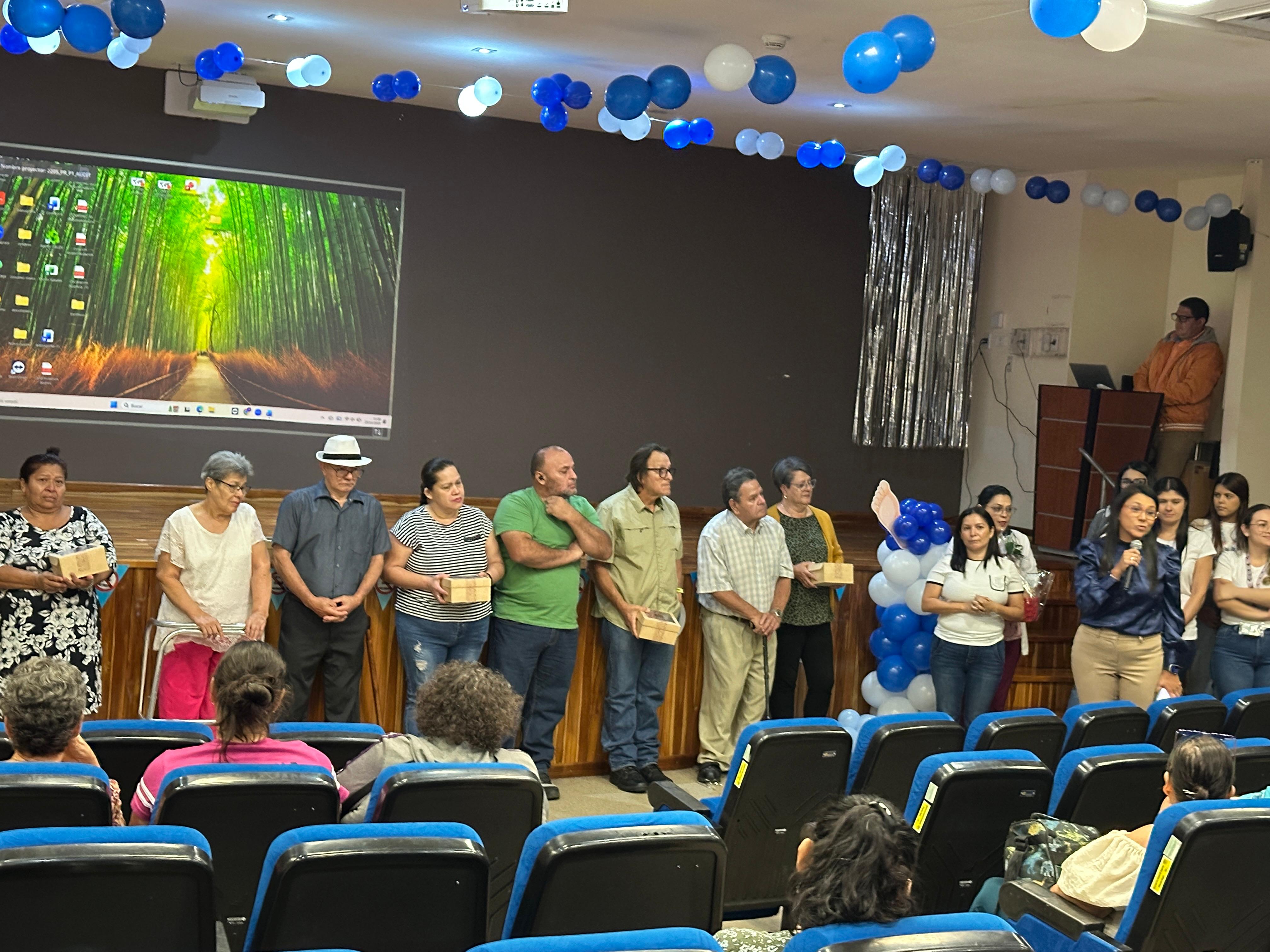 Pacientes diabéticos desfilaron con el lema “Salva tu Pie”