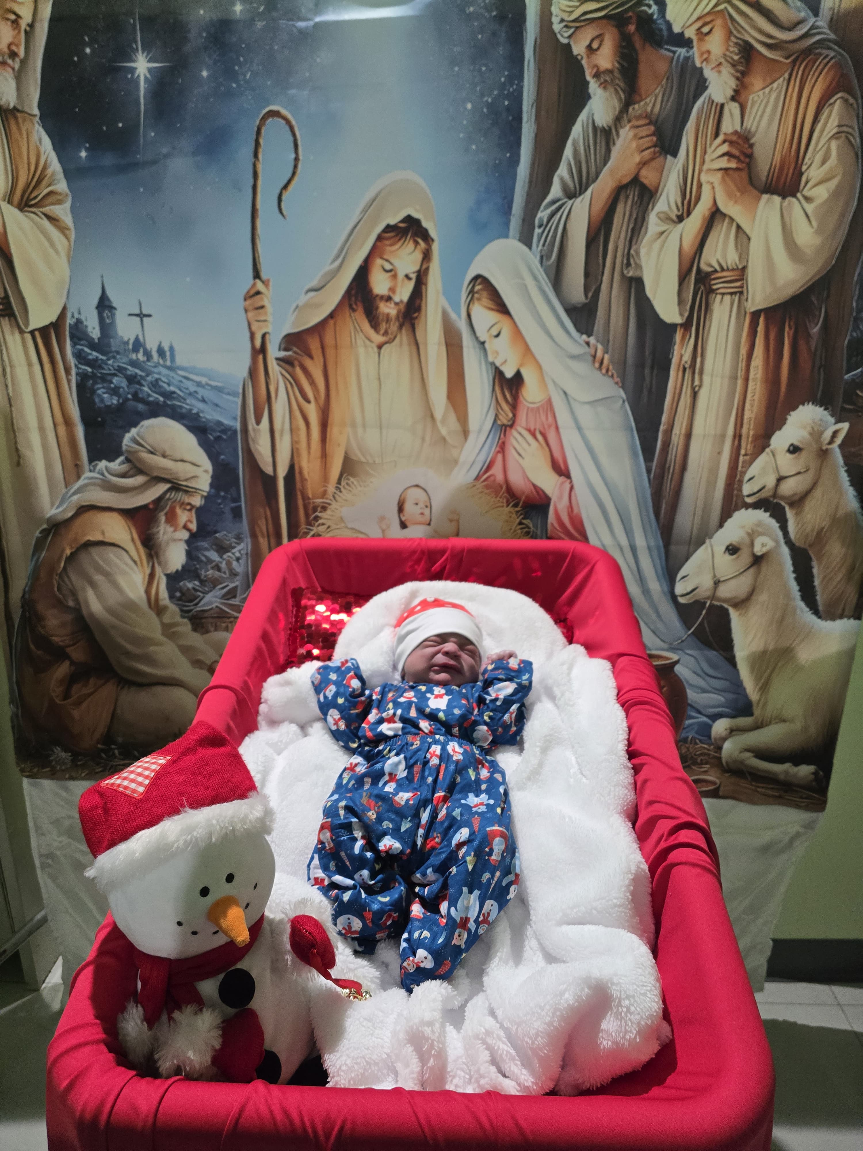 Hospital de las Mujeres celebra la Navidad junto a recién nacidos, sus mamás y sus familias