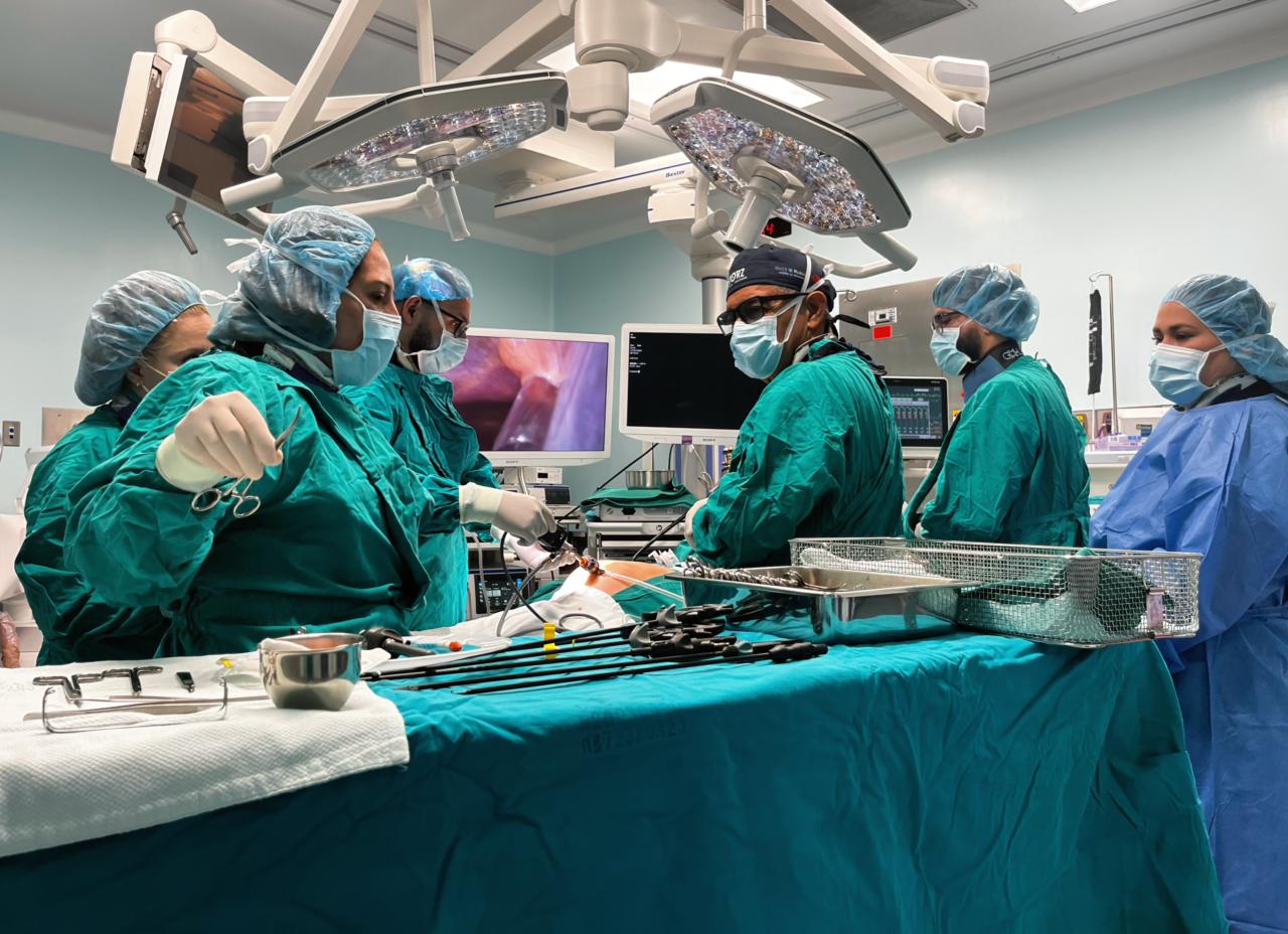 Hospital Monseñor Sanabria ofrece procedimiento laparoscópico–endoscópico combinado a personas con enfermedades biliares